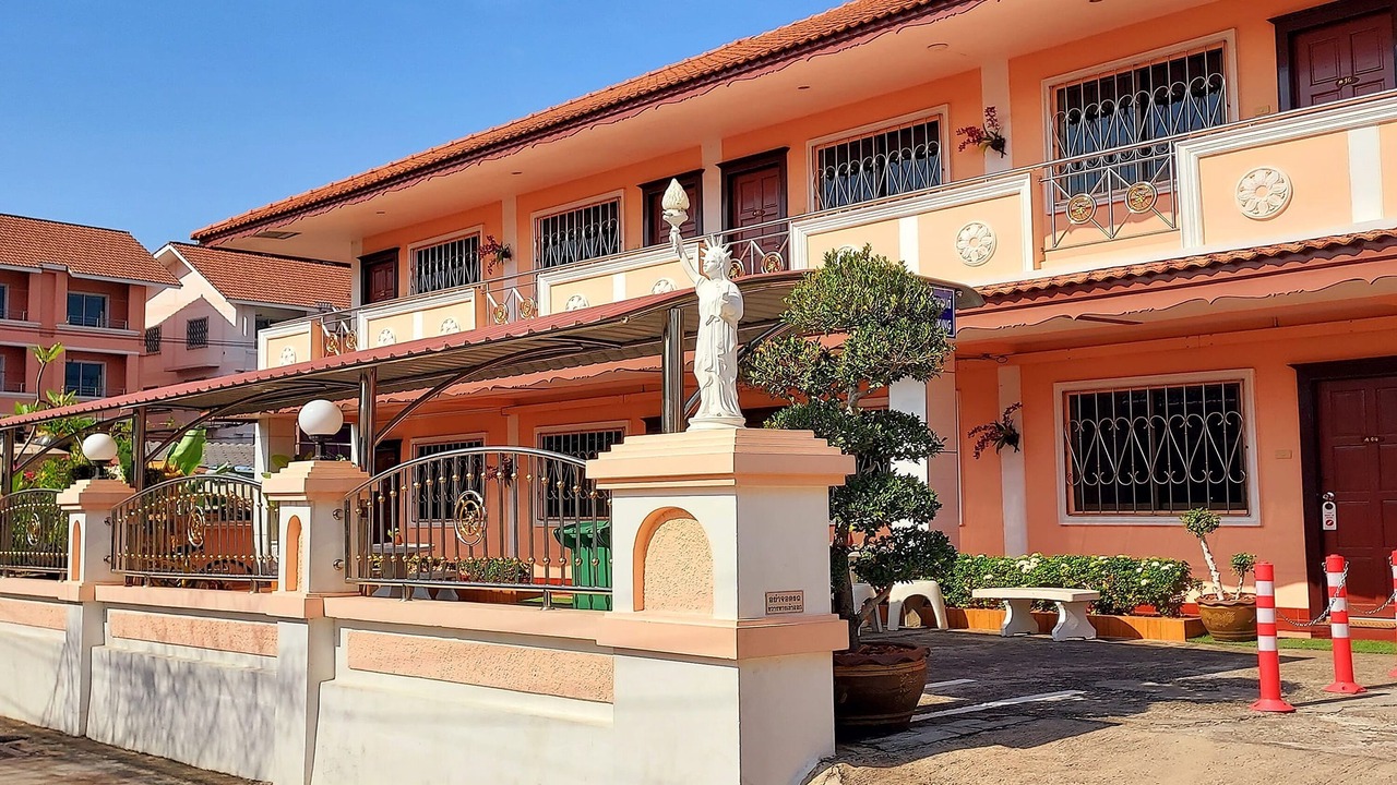 Photo of Outdoor in Na Kluea