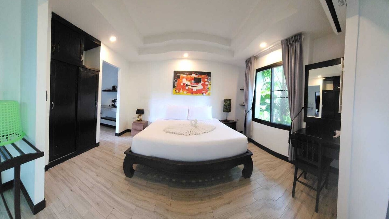 Photo of Bedroom in Chalong