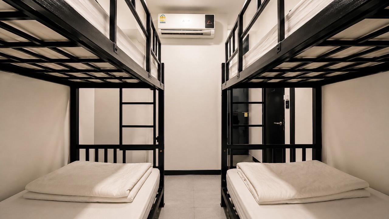 Photo of Bedroom in Bangkok Central Business District