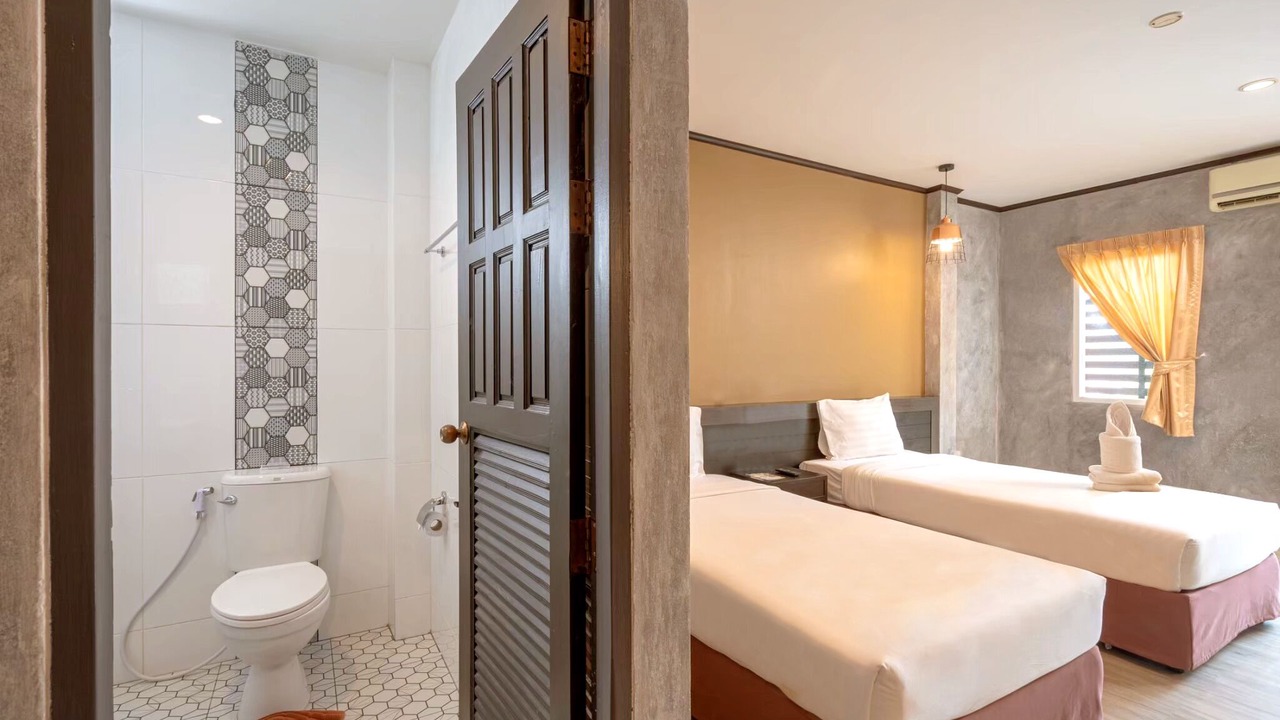 Photo of Bathroom in Talat Nuea