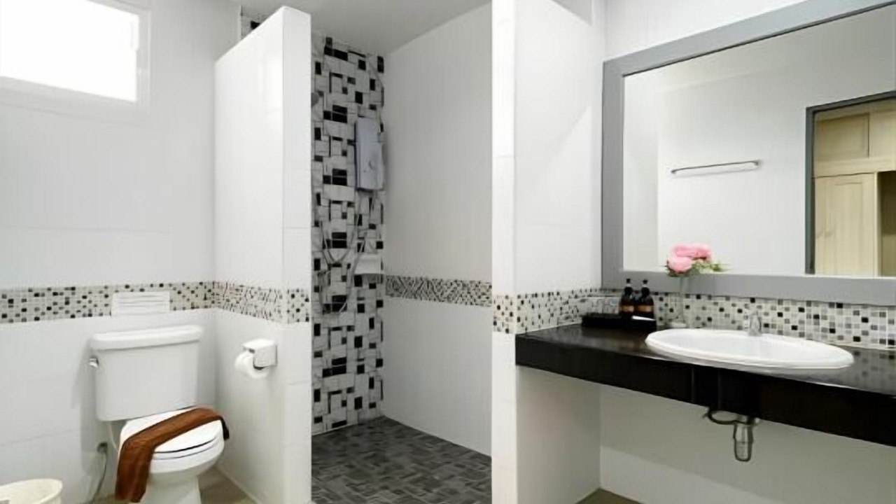 Photo of Bathroom in Talat Nuea