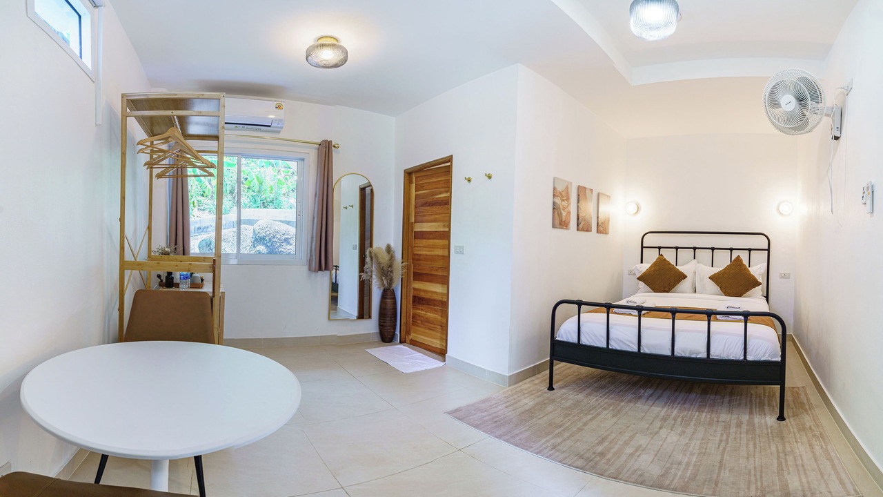 Photo of Bedroom in Koh Tao