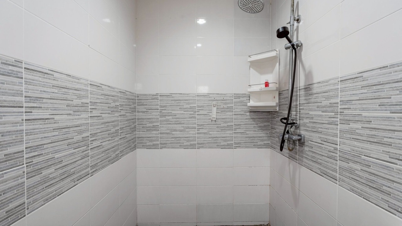 Photo of Bathroom in Pong