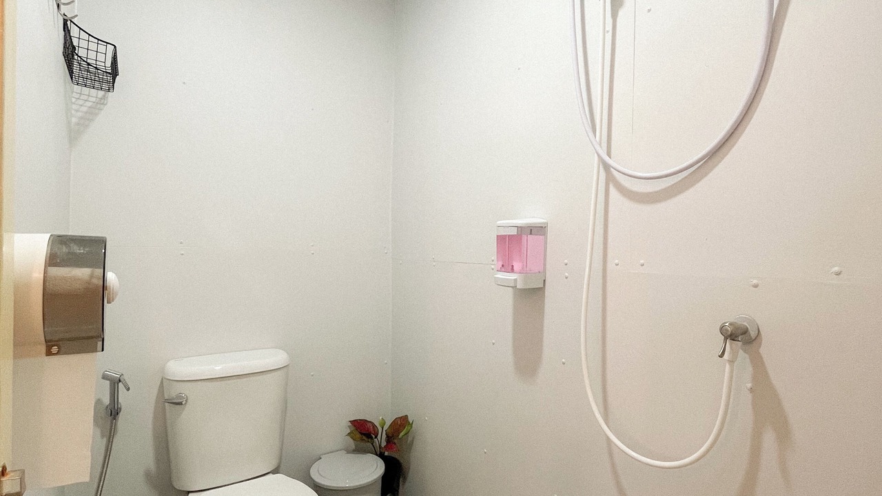 Photo of Bathroom in Old City