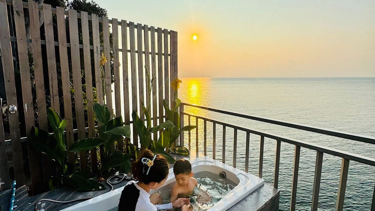 Photo of Bathroom in Koh Rong Sanloem