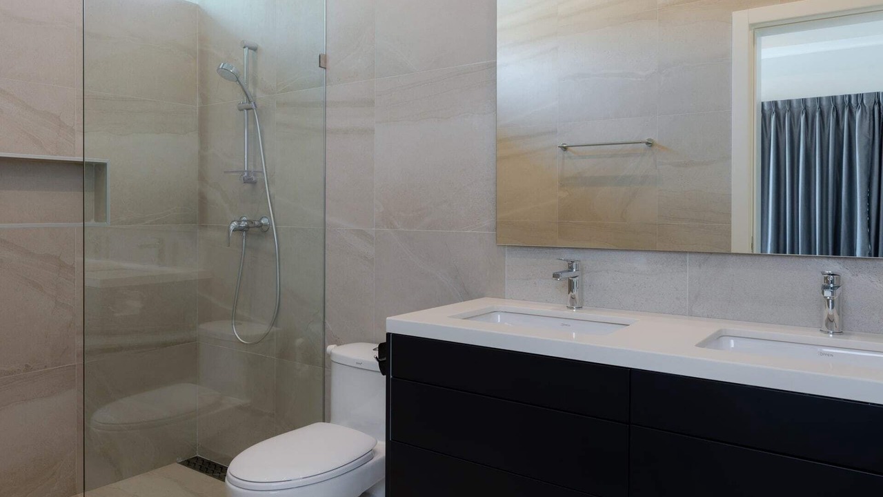 Photo of Bathroom in Hin Lek Fai