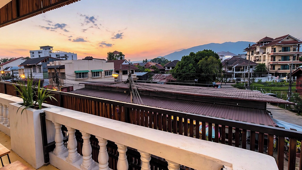 Photo of Outdoor in Wua Lai