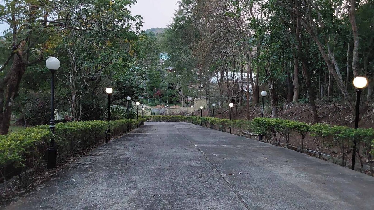 Photo of Outdoor in Nang Lae