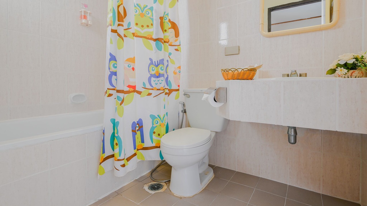 Photo of Bathroom in Rama 9