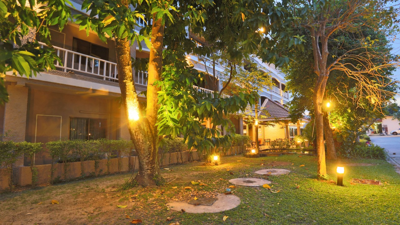 Photo of Outdoor in Talat Nuea
