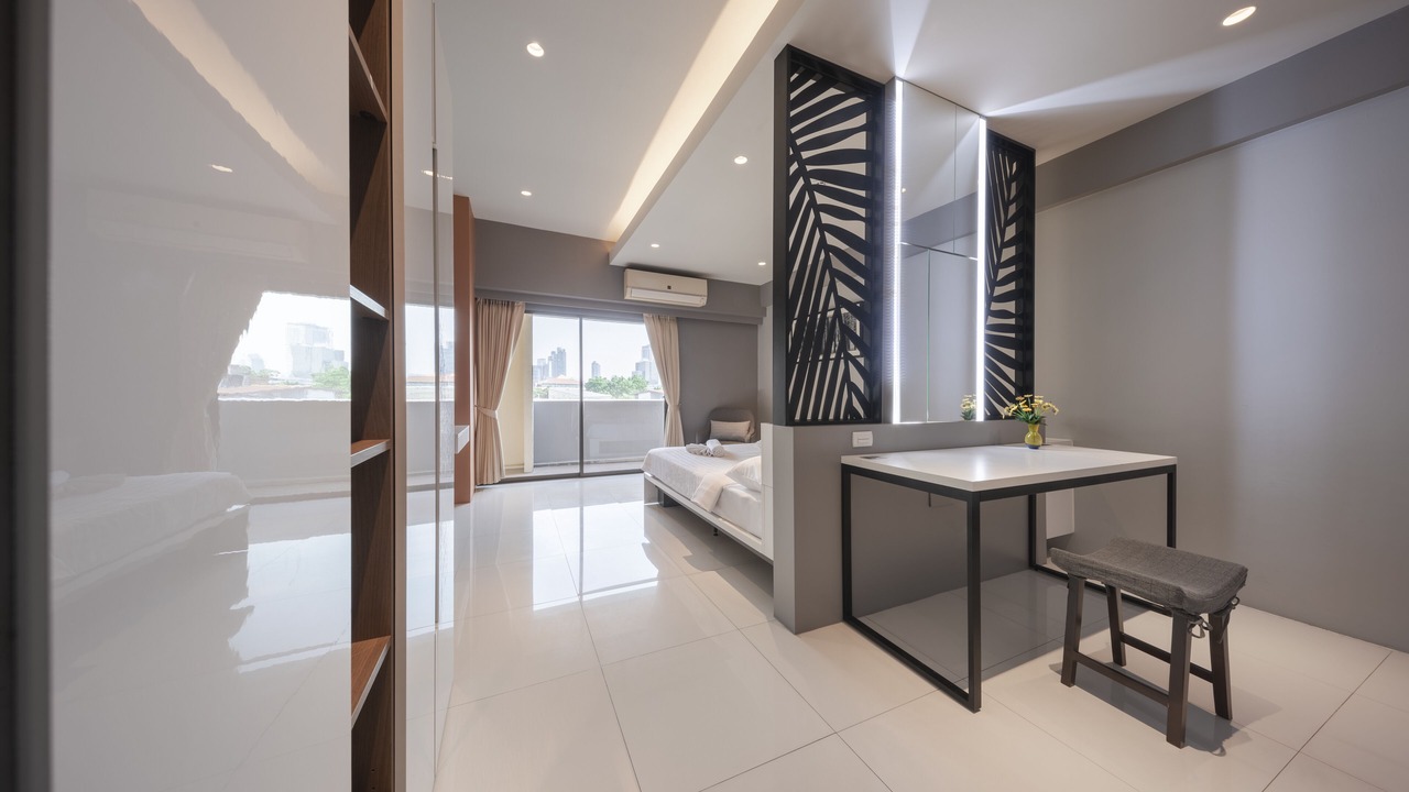 Photo of Bedroom in Khlong Toei