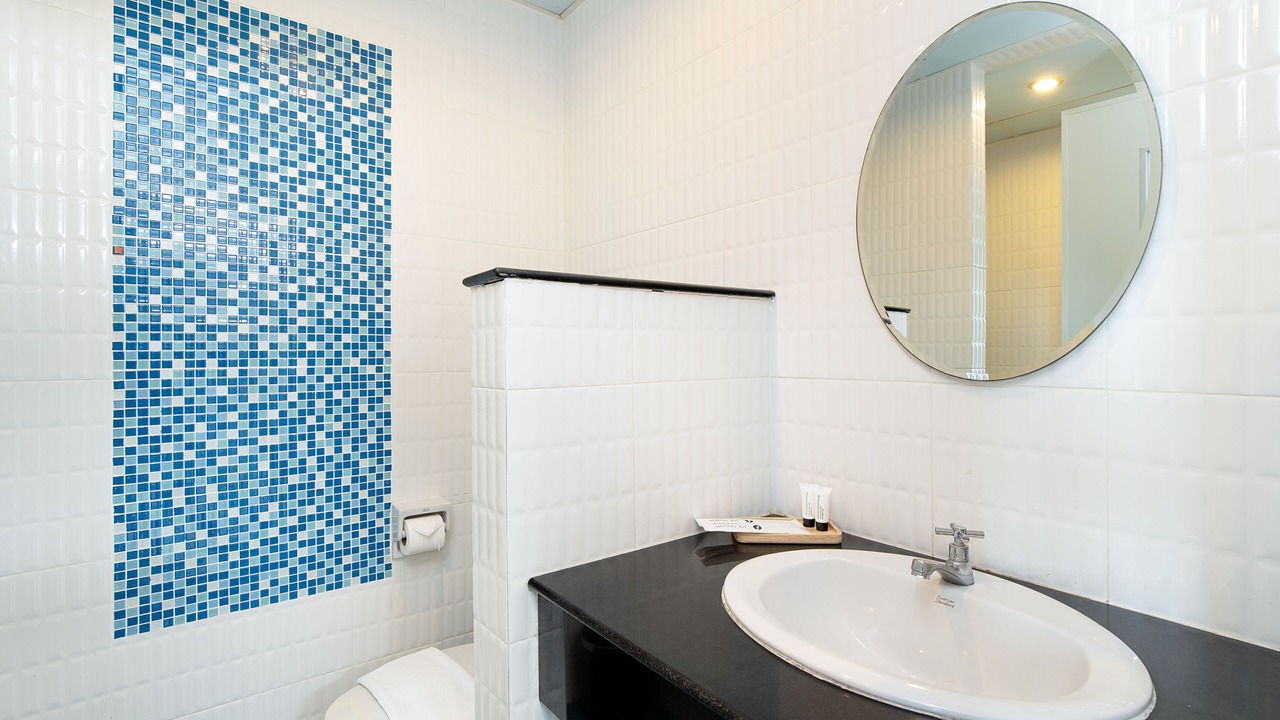 Photo of Bathroom in Lak Si