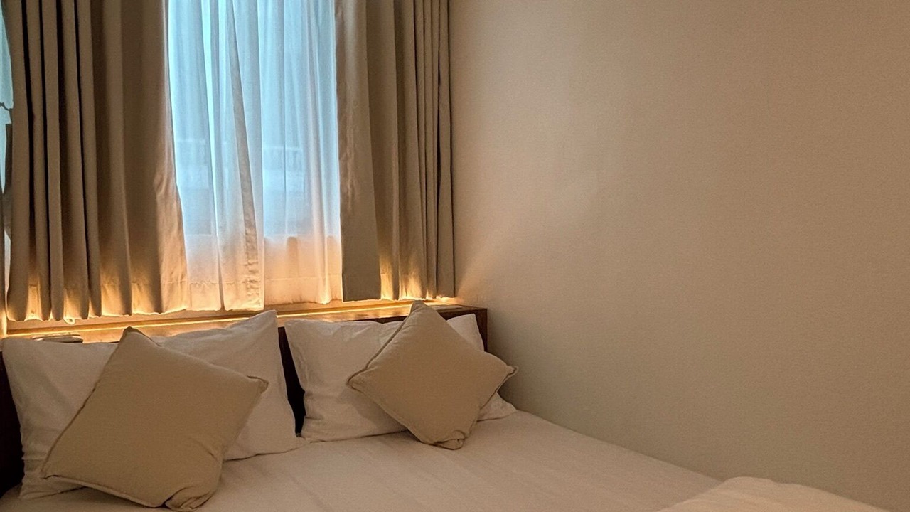 Photo of Bedroom in Thanon Phetchaburi