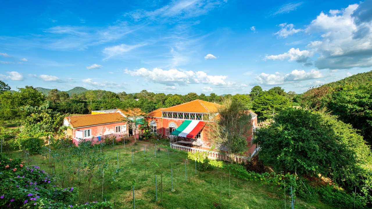 Photo of Outdoor in Mu Si