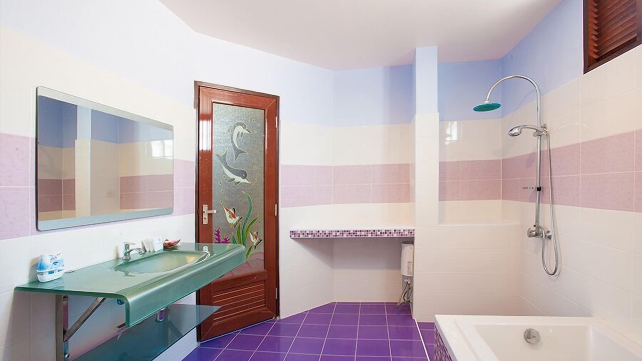 Photo of Bathroom in Khanom