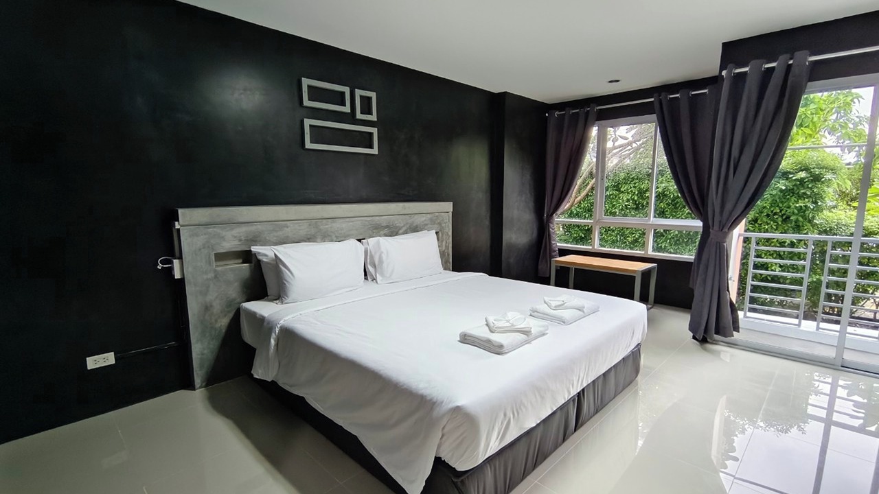 Photo of Bedroom in Si Racha