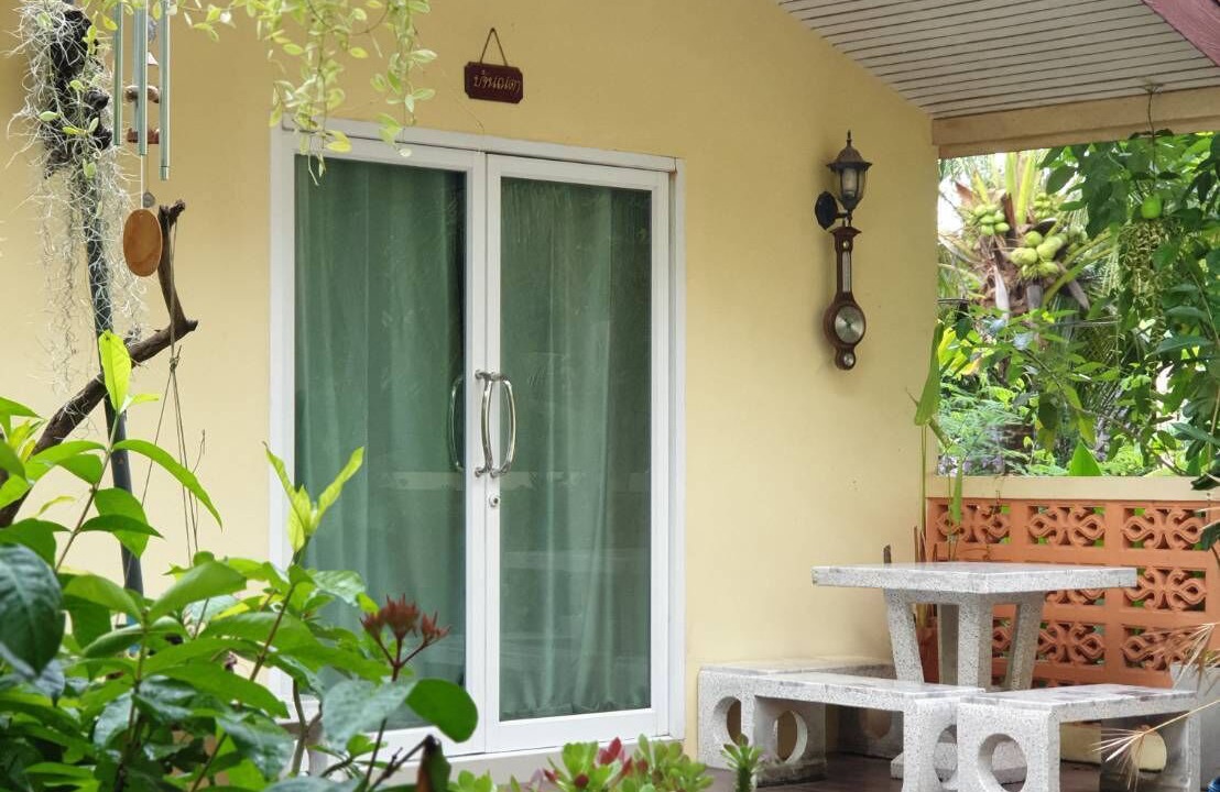 Photo of Bedroom in Amphawa