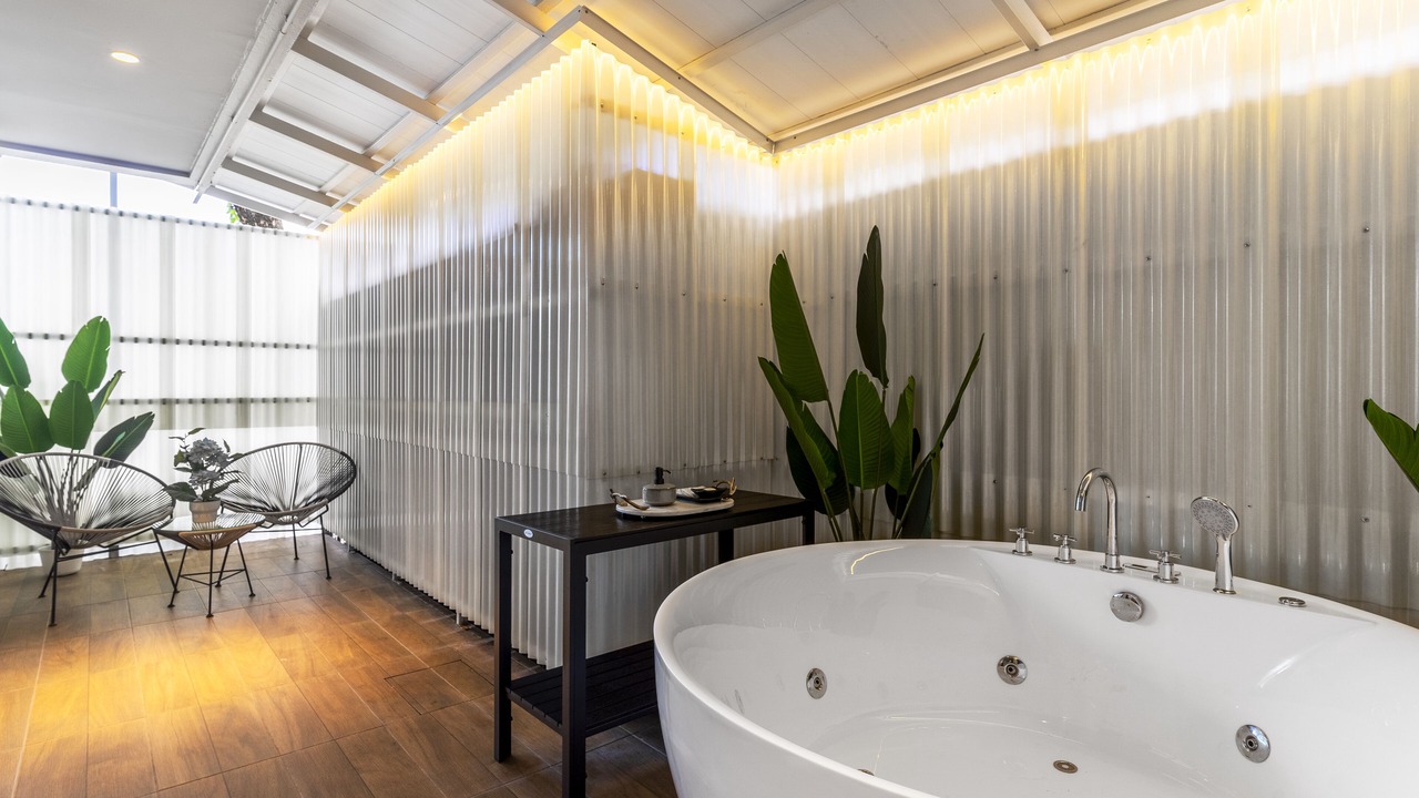 Photo of Bedroom in Huai Khwang