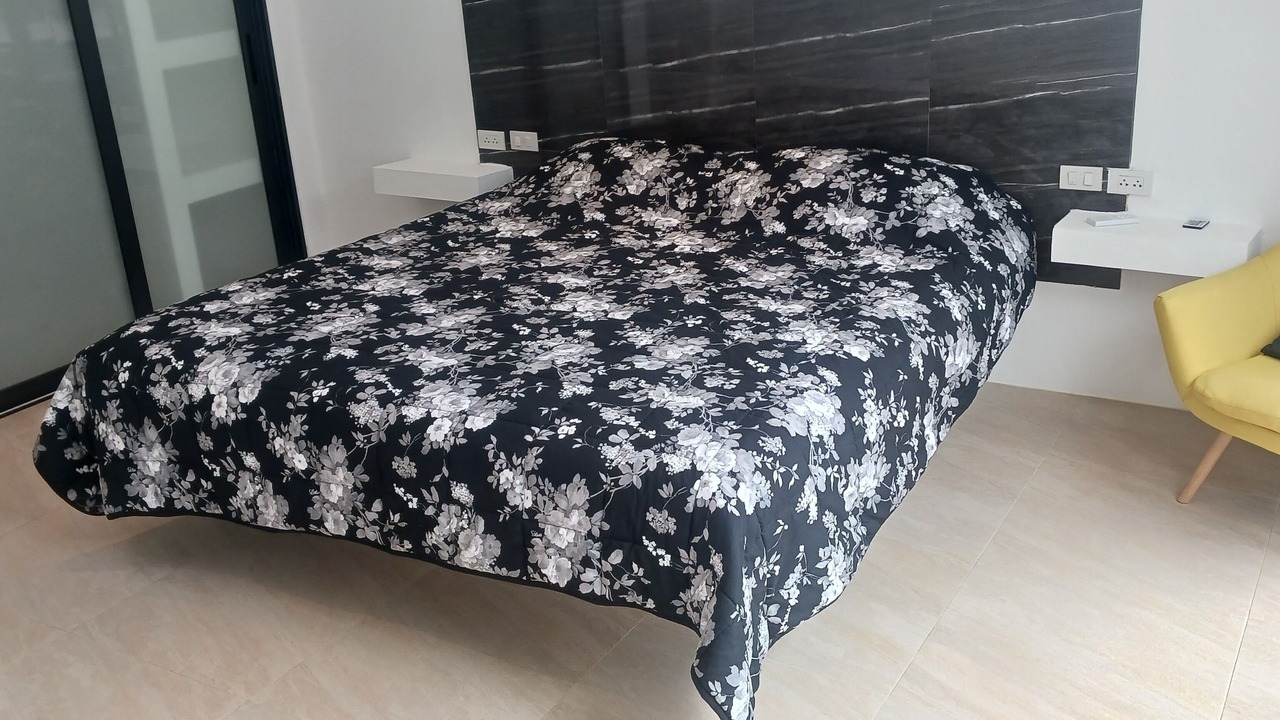 Photo of Bedroom in Maret