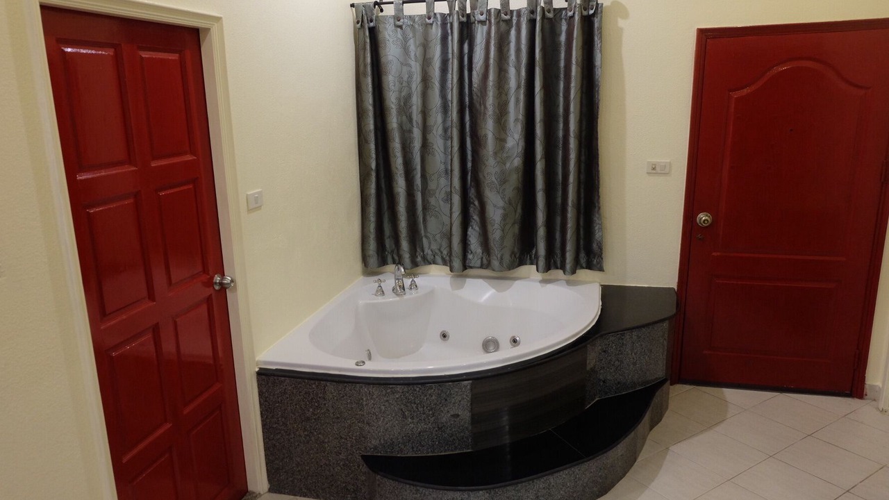 Photo of Bathroom in Pratumnak Hill