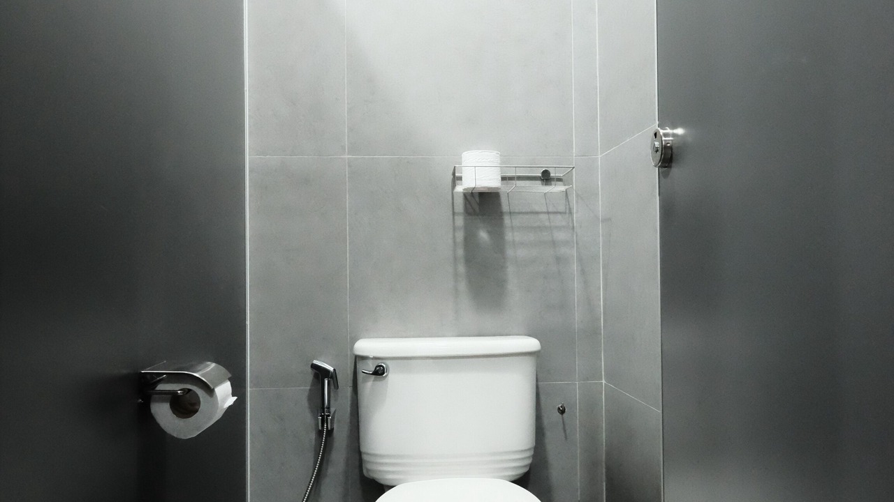 Photo of Bathroom in Lak Si