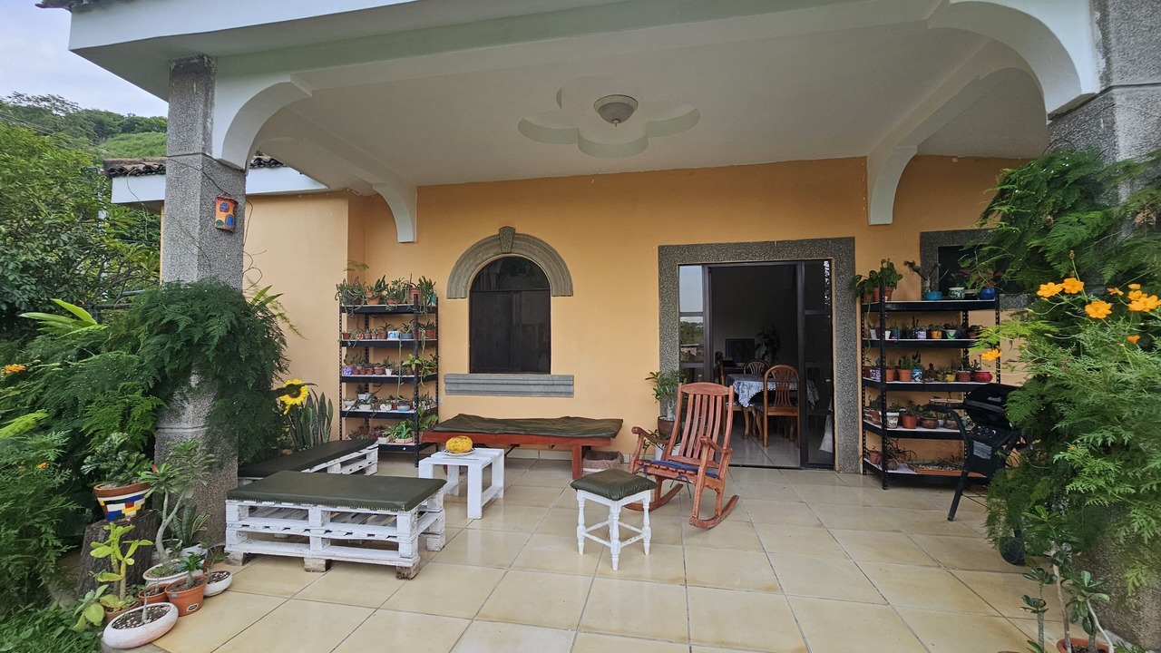 Photo of Patio Balcony in Managua