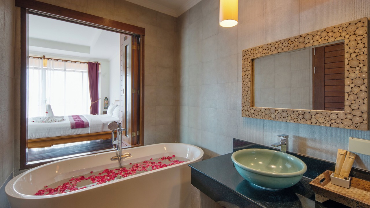 Photo of Bathroom in Karon