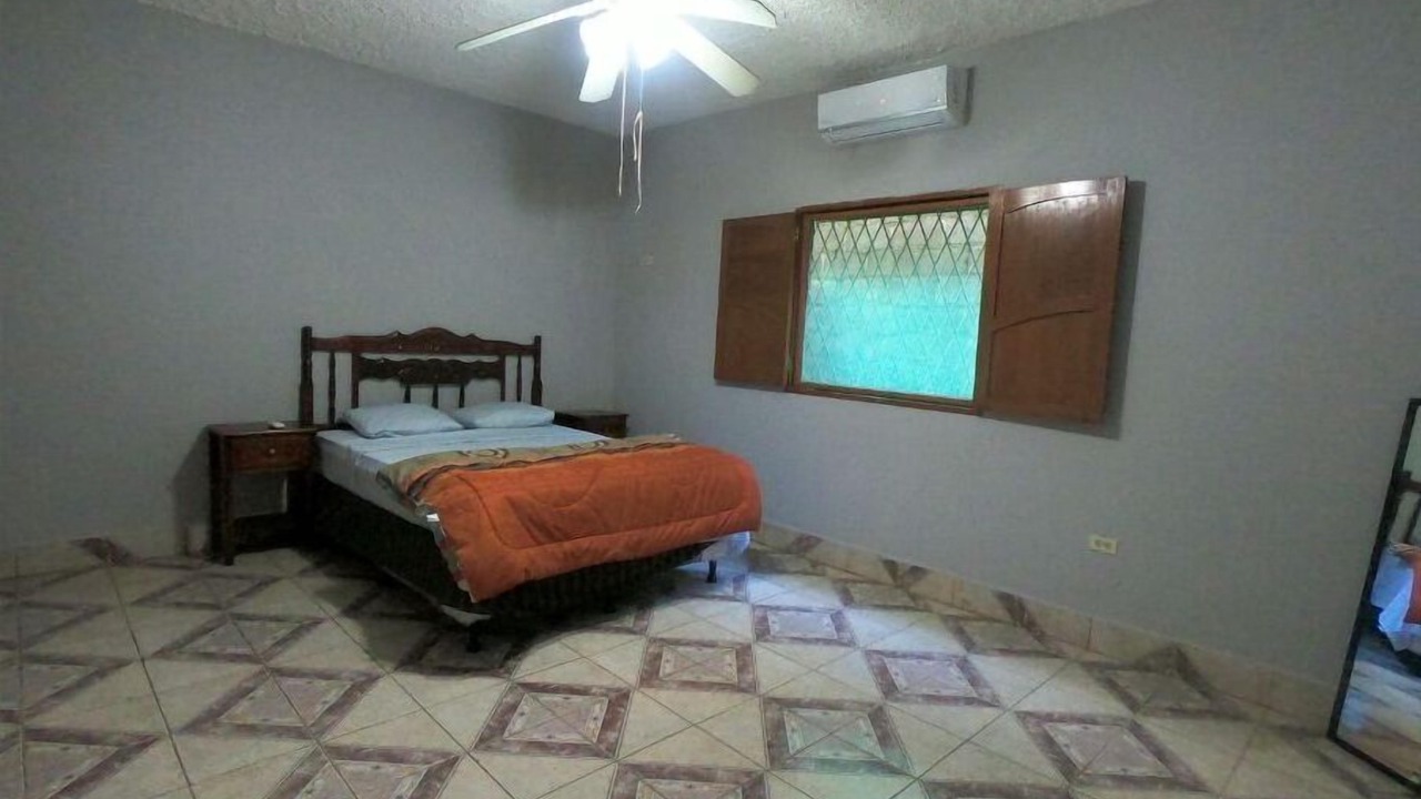 Photo of Bedroom in Leon