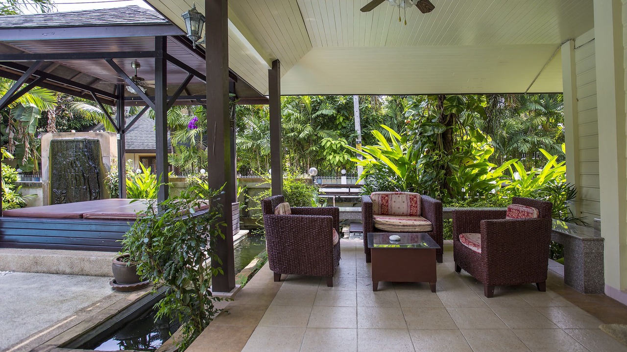 Photo of Patio Balcony in Hua Thanon
