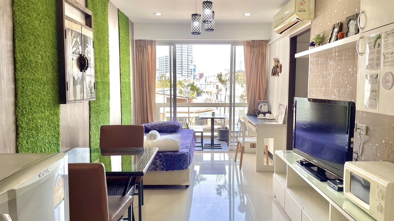 Photo of Livingroom in Thung Maha Mek