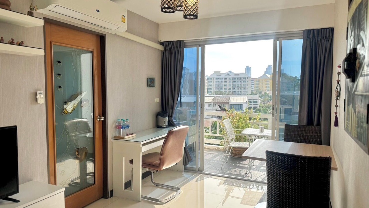 Photo of Livingroom in Thung Maha Mek