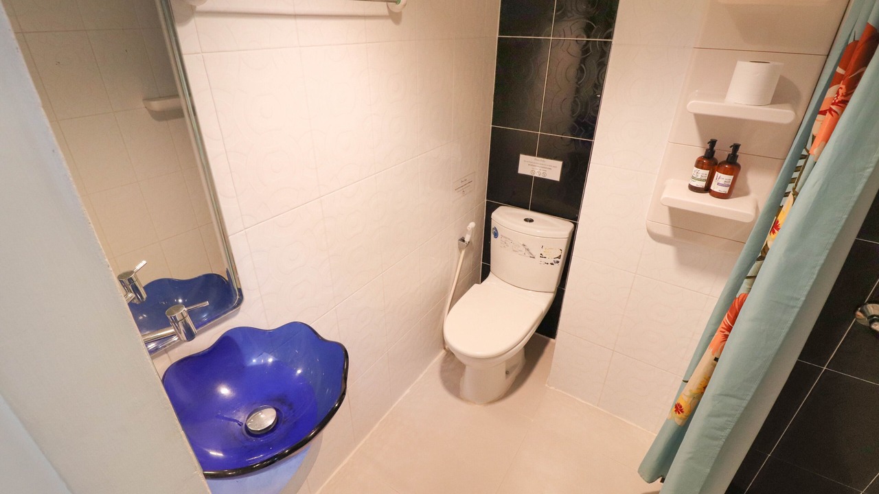 Photo of Bathroom in Thung Maha Mek