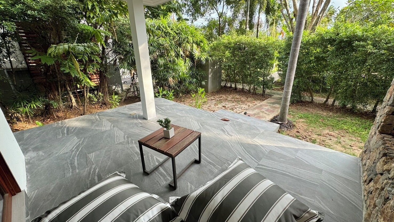 Photo of Patio Balcony in Maret