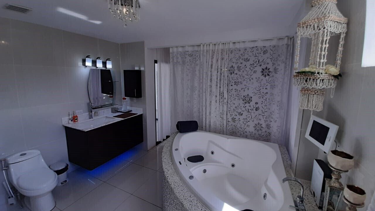 Photo of Bathroom in Managua