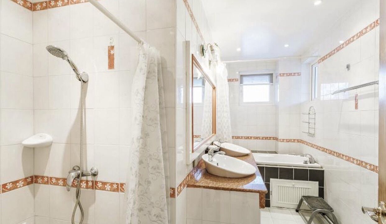 Photo of Bathroom in Bang Po