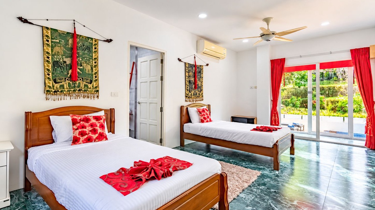 Photo of Bedroom in Chalong
