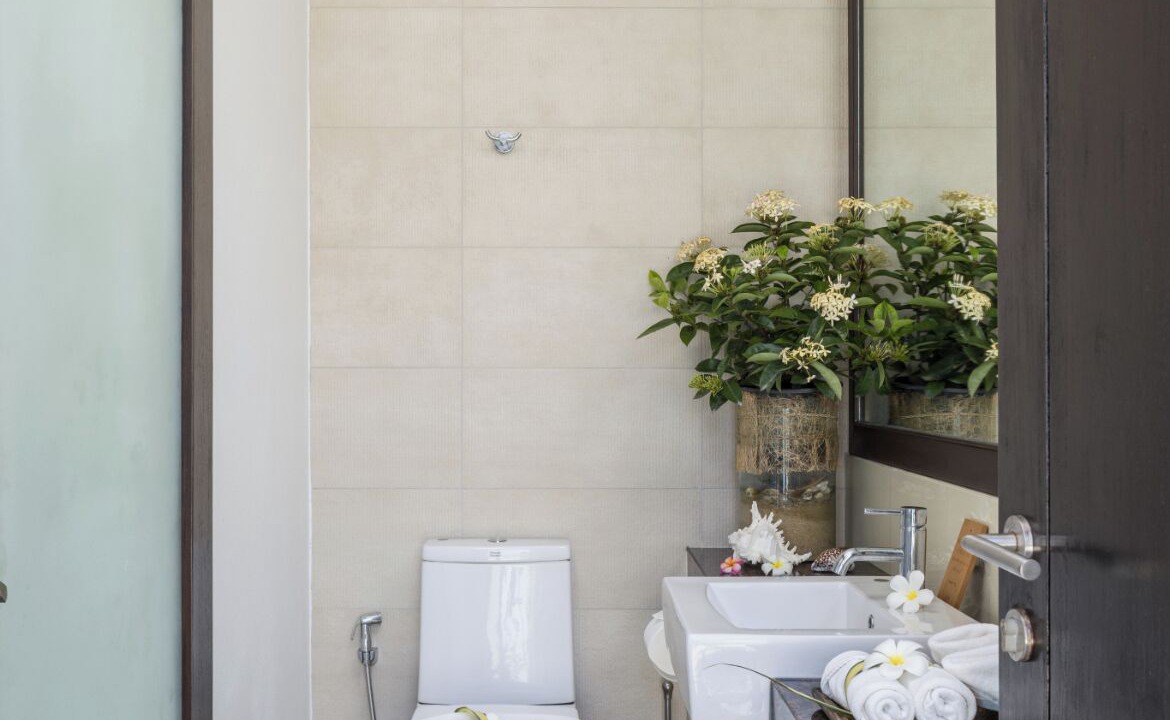 Photo of Bathroom in Laem Set