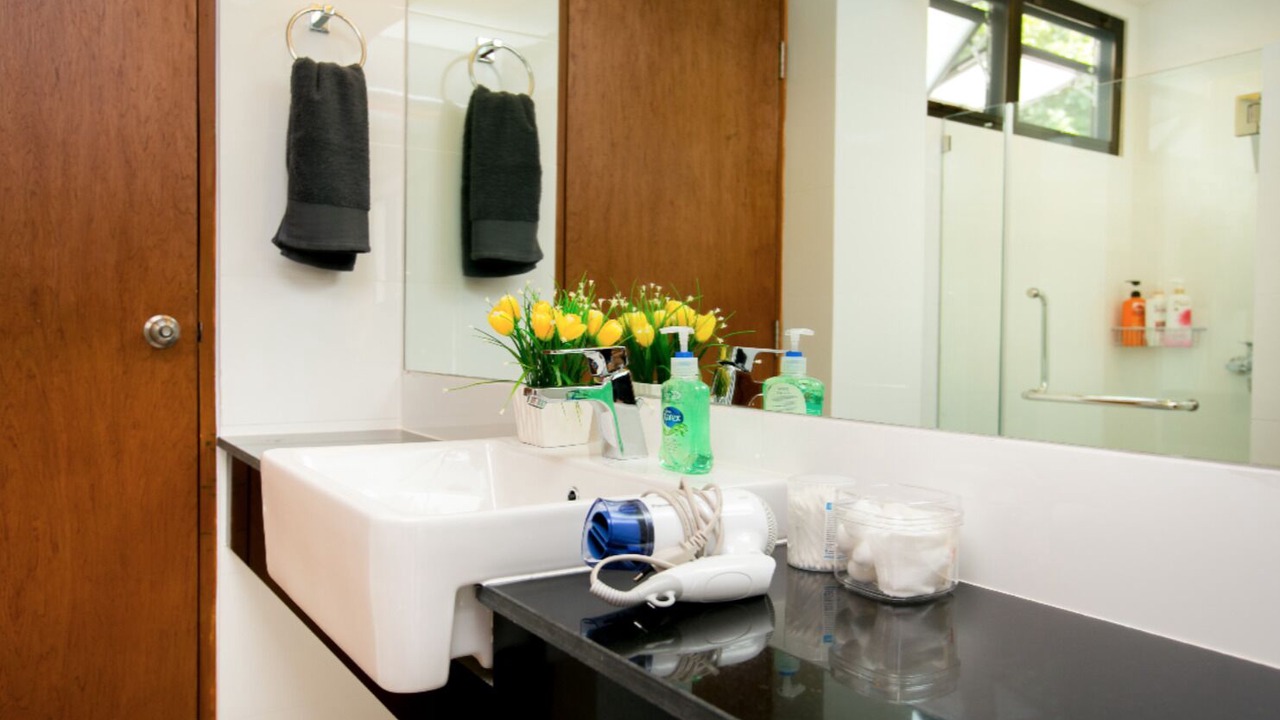Photo of Bathroom in Thung Maha Mek