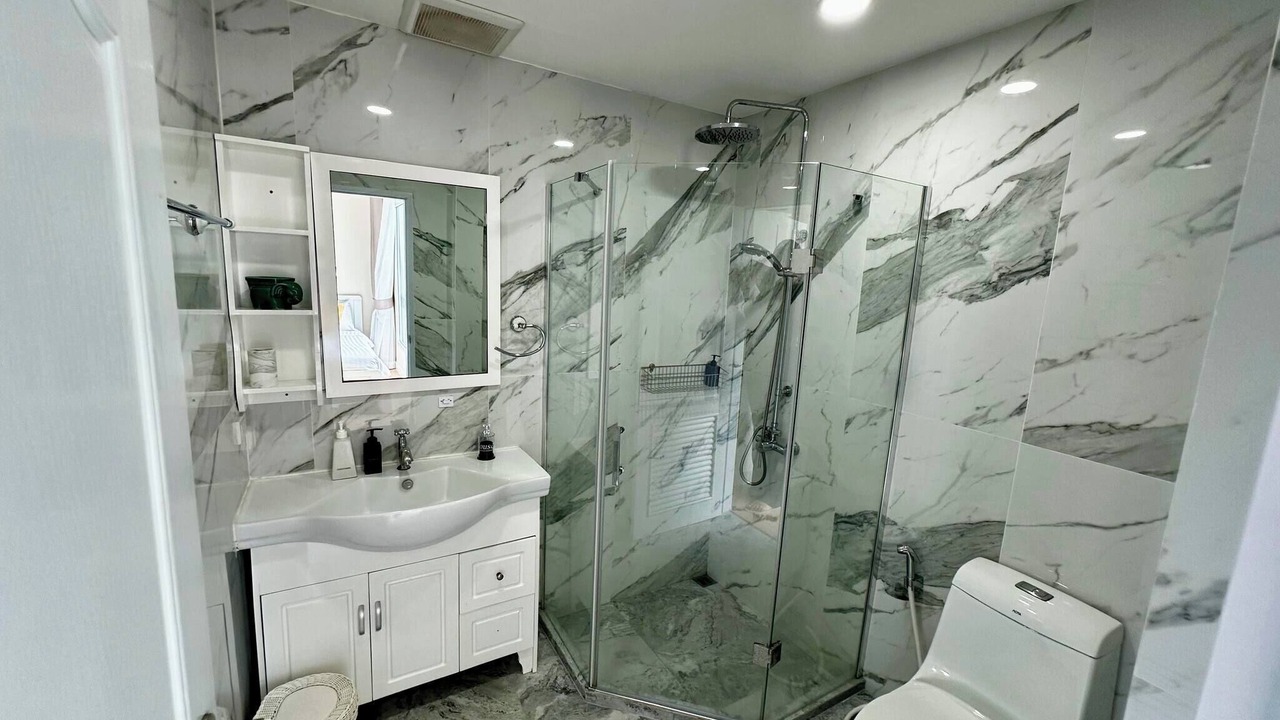 Photo of Bathroom in Si Sunthon