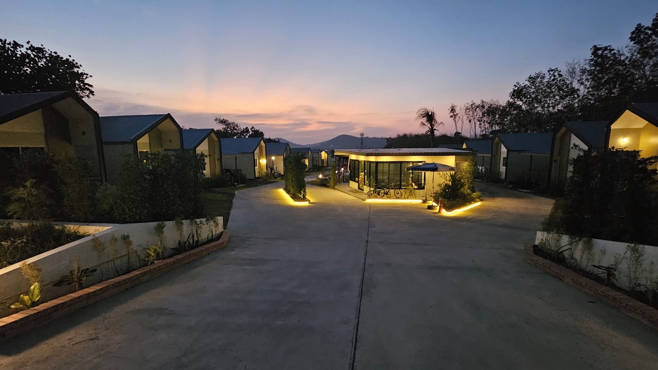 Photo of Outdoor in Thep Kasattri
