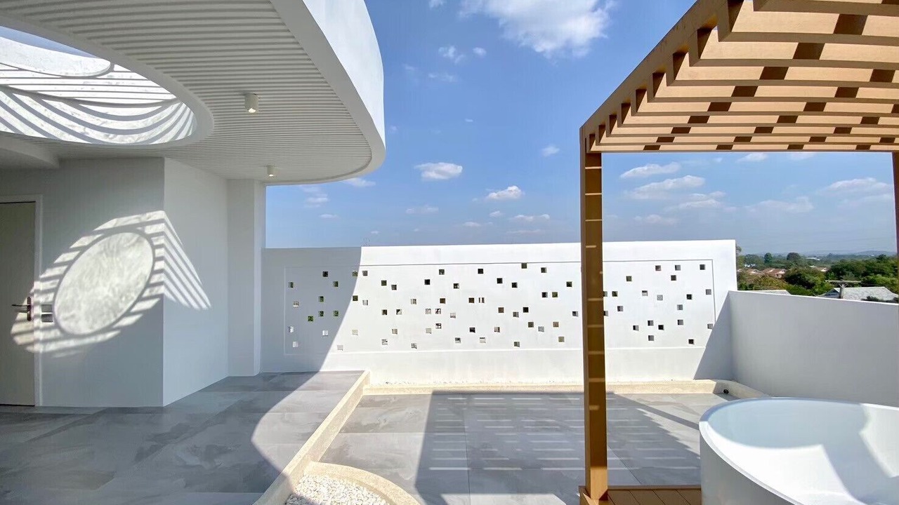 Photo of Patio Balcony in Nong Prue