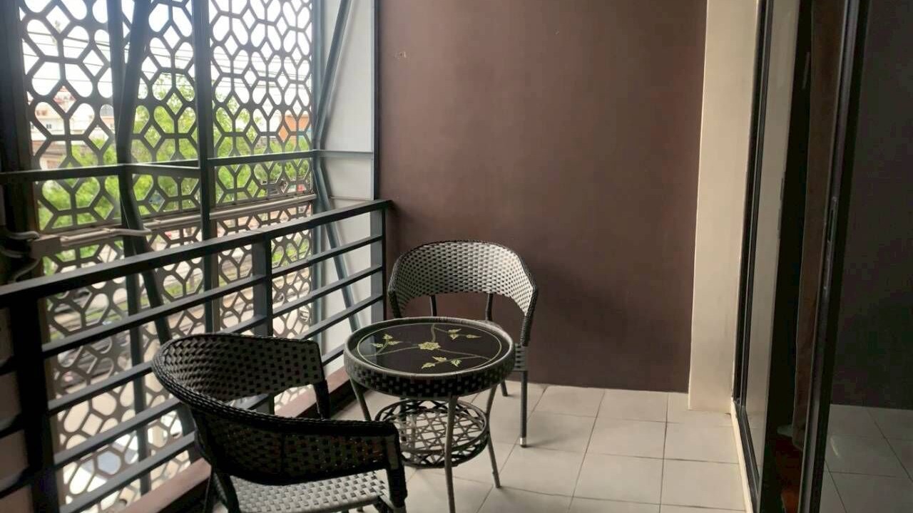 Photo of Patio Balcony in Don Muang
