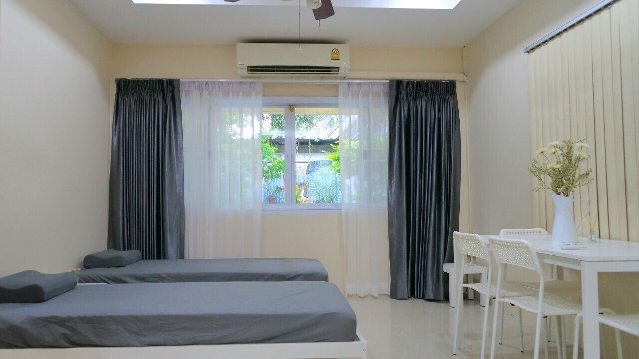 Photo of Bedroom in Anusawari