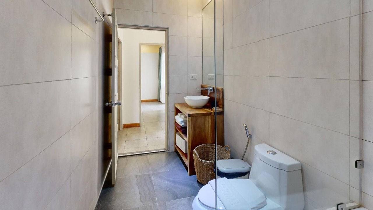 Photo of Bathroom in Moo 5