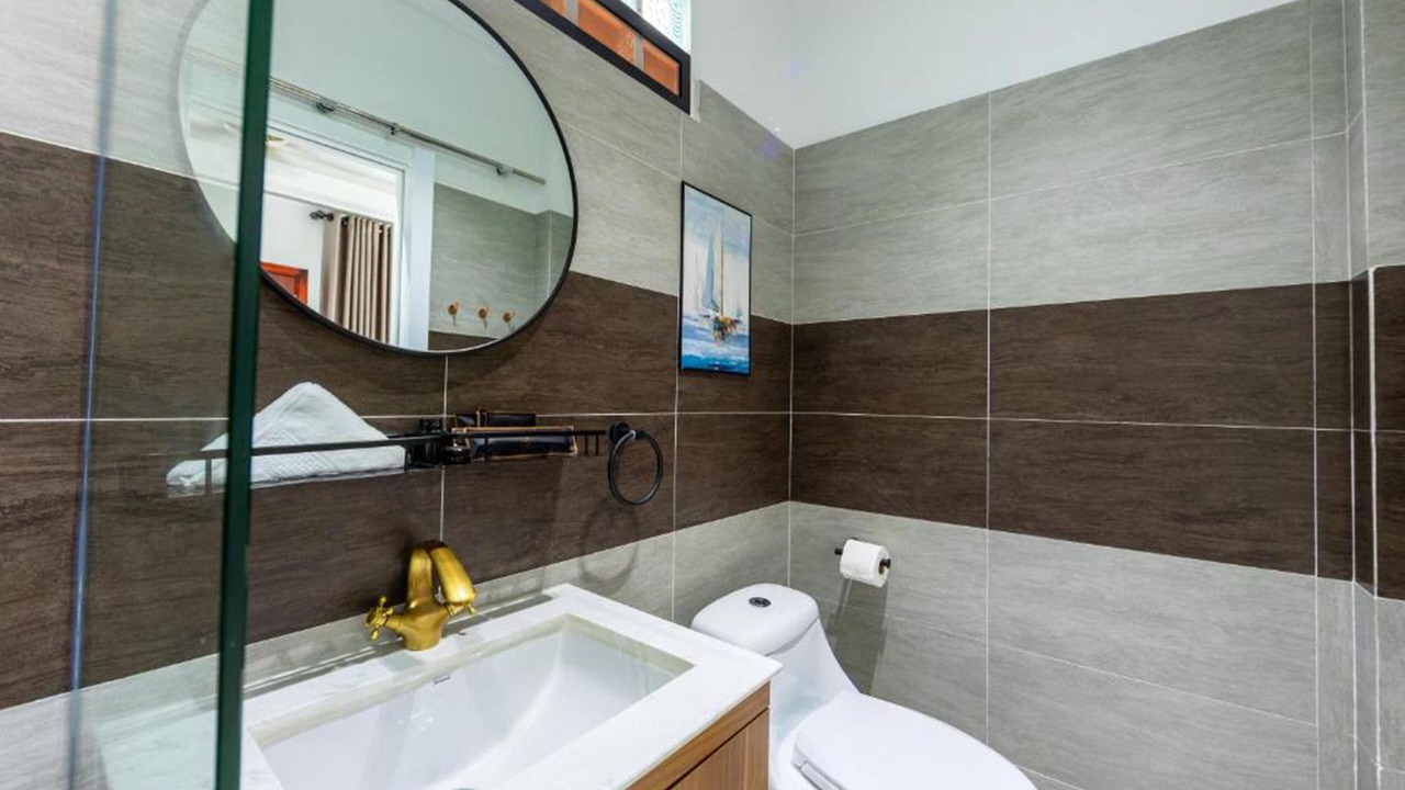 Photo of Bathroom in Srae Ambel