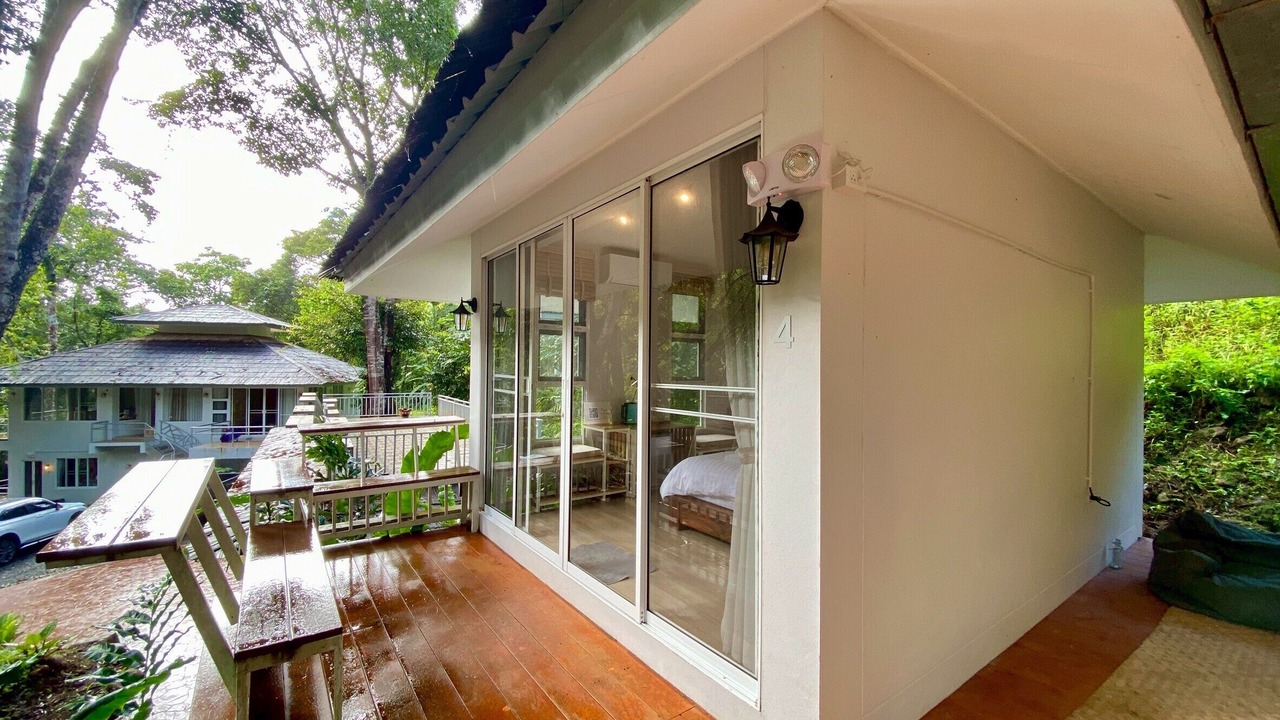 Photo of Bedroom in Mae On
