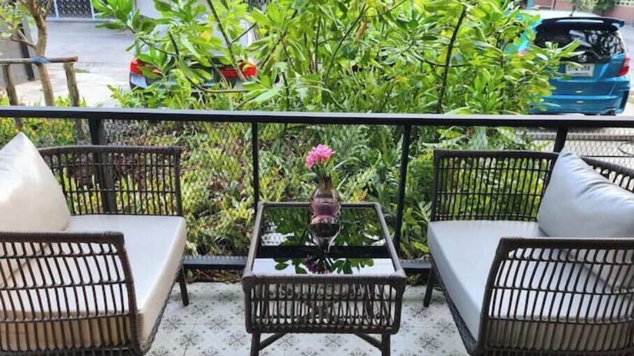 Photo of Patio Balcony in Thung Song Hong