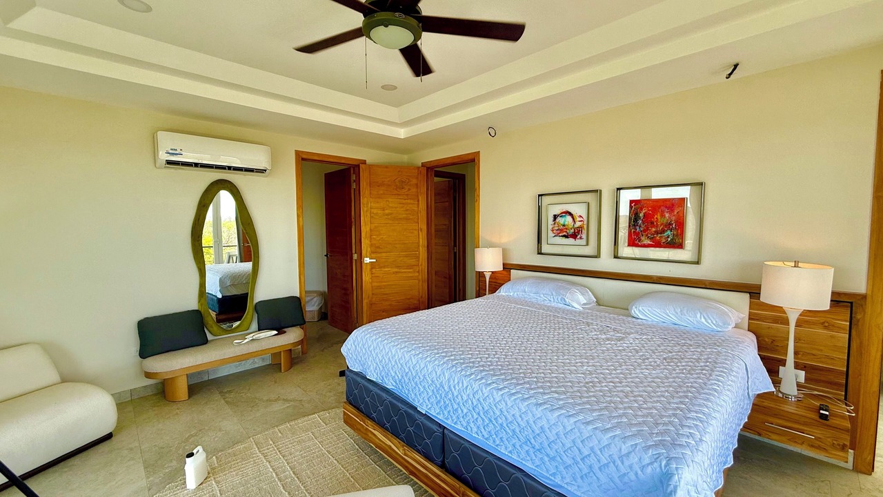 Photo of Bedroom in Pacific Marlin