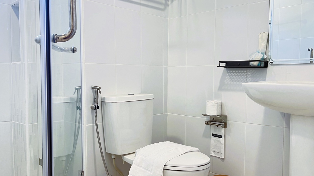 Photo of Bathroom in Old City