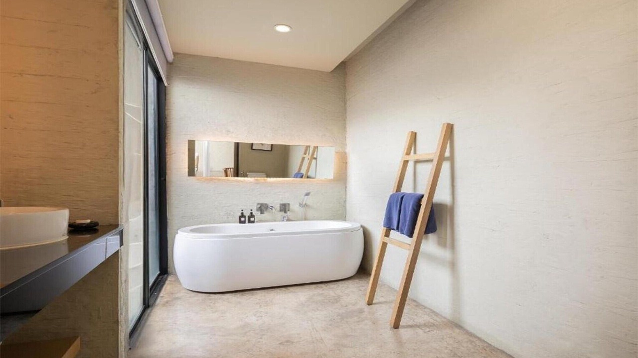 Photo of Bathroom in Na Kluea